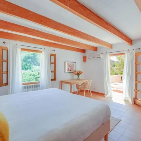 Vakantiehuis Traumfinca Pintxito, Strandnah, Xxl Pool, Klima, Schnelles Wifi, Gym,tischtennis, Volleyball