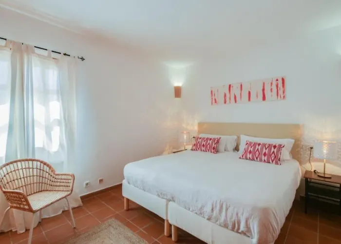 Ferienhaus Traumfinca Pintxito, Strandnah, Xxl Pool, Klima, Schnelles Wifi, Gym,tischtennis, Volleyball Pollença